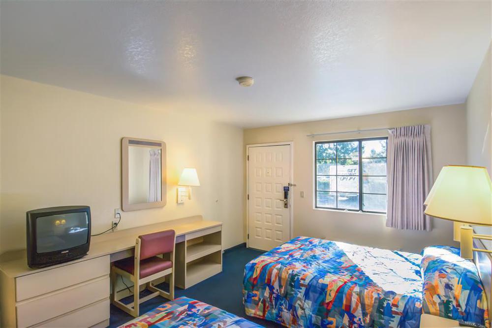 Motel 6-Redding, Ca - South Habitación foto